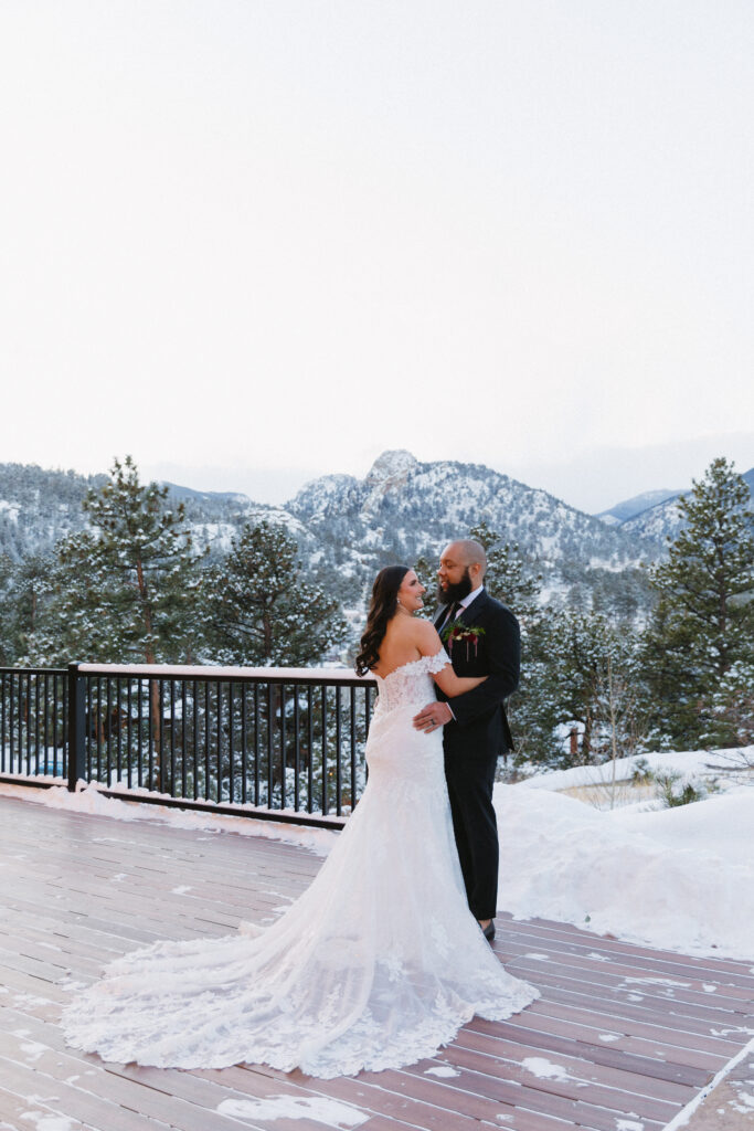 northern colorado wedding venue photos at black canyon inn