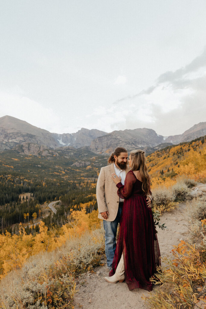 Fall elopement in Rocky Mountain National Park