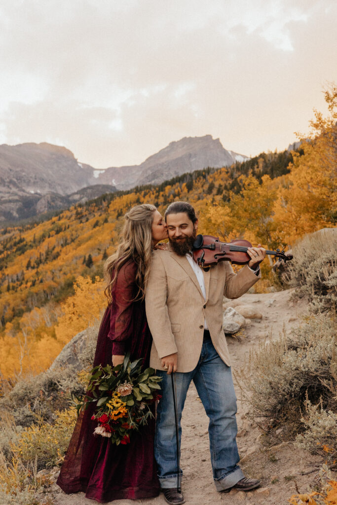 Fall elopement in Rocky Mountain National Park