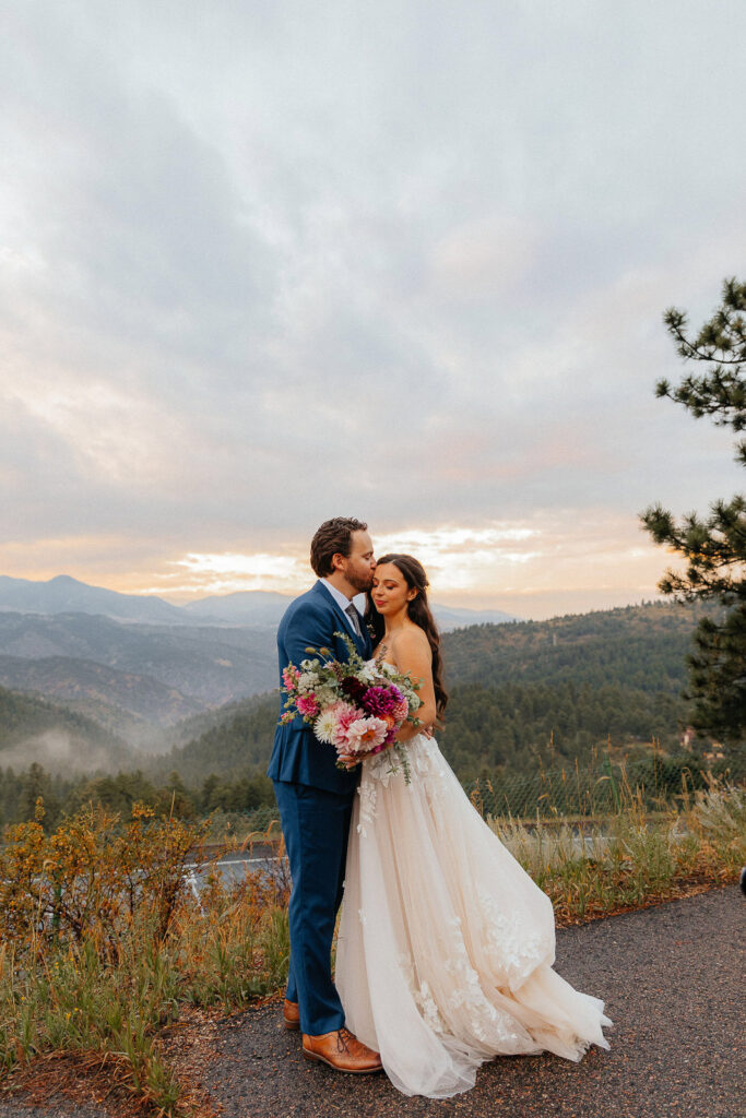 chief hosa lodge wedding photo in northern colorado