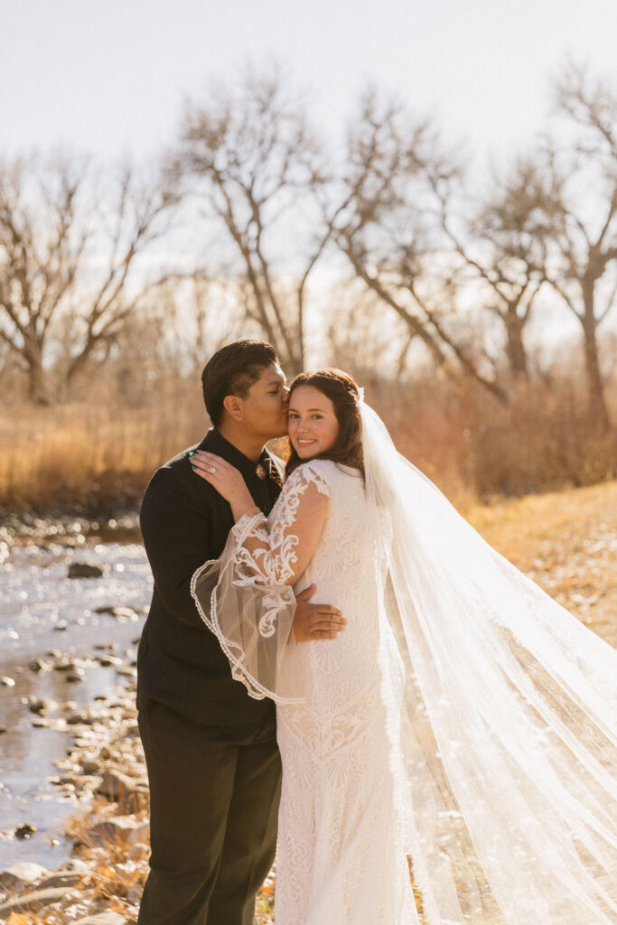 wedding photos at sweetheart winery