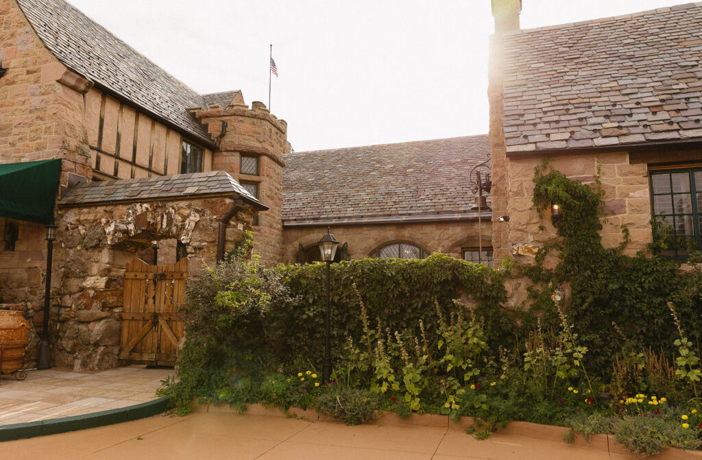 exterior view of cherokee ranch and castle wedding venue