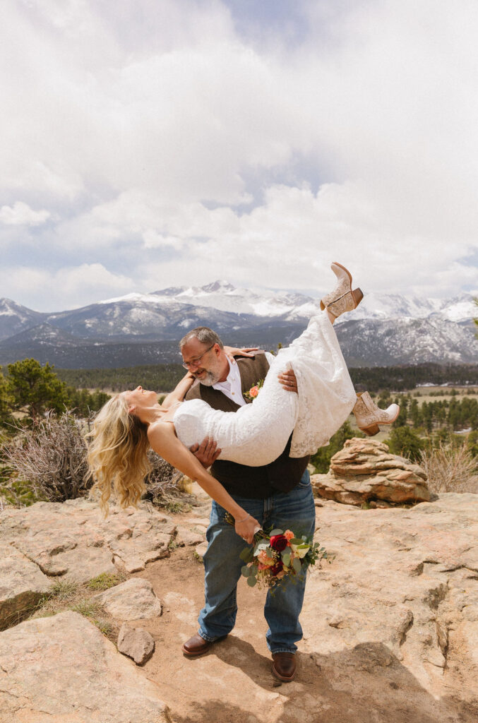 3M Curve Wedding Photos in Rocky Mountain National Park 