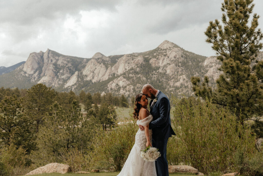 Black Canyon Inn wedding photos mrs ferree photography