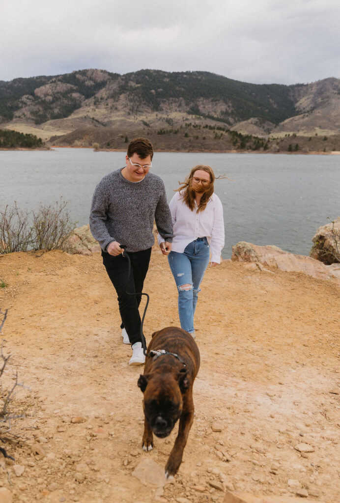 couples photos with their dog at horsetooth reservoir