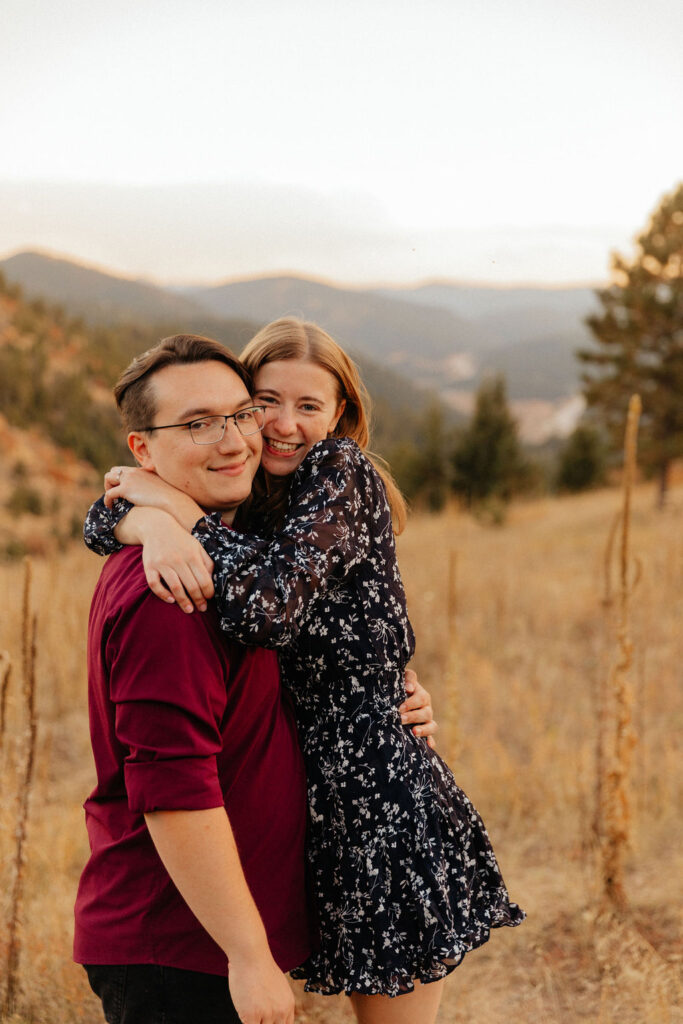 Colorado fall engagement session by Colorado wedding photographer mrs ferree photography at mt falcon 