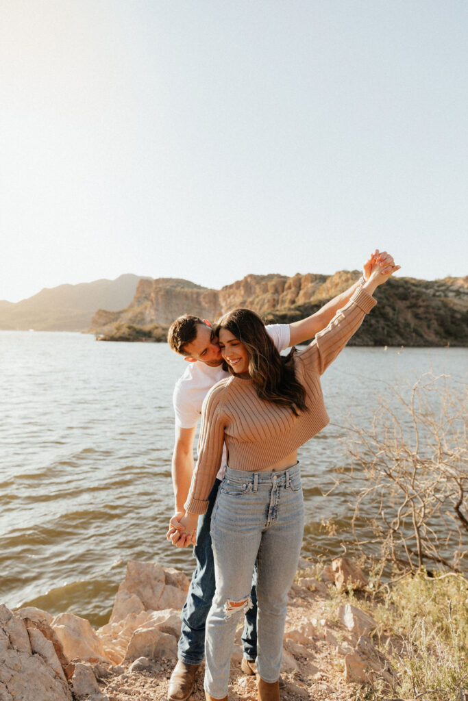 Best engagement session locations in Phoenix Saguaro Lake