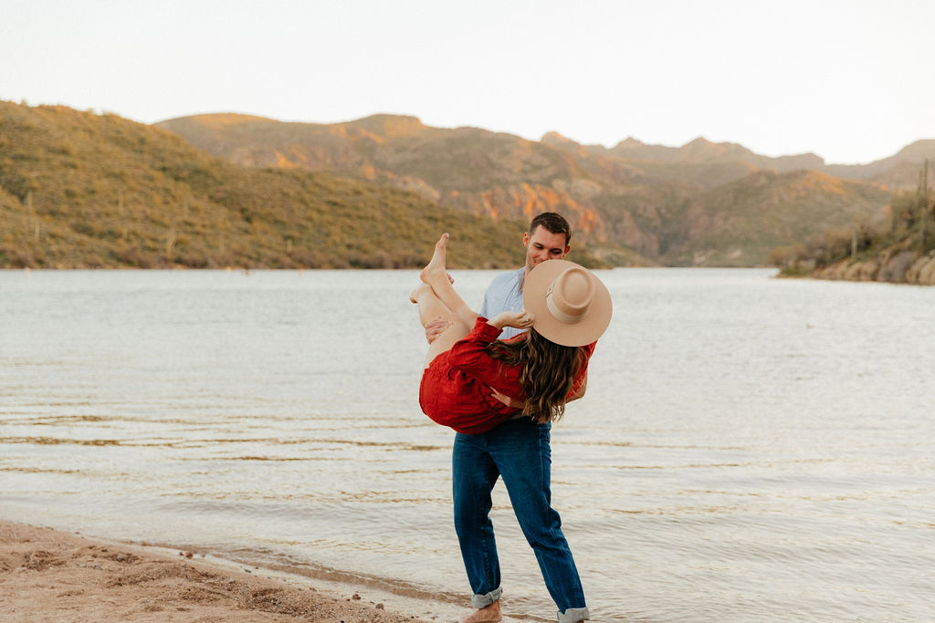 Saguaro Lake Engagement Session by Mrs. Ferree Photography