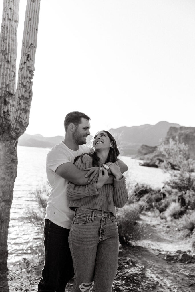 Best engagement session locations in Phoenix Saguaro Lake