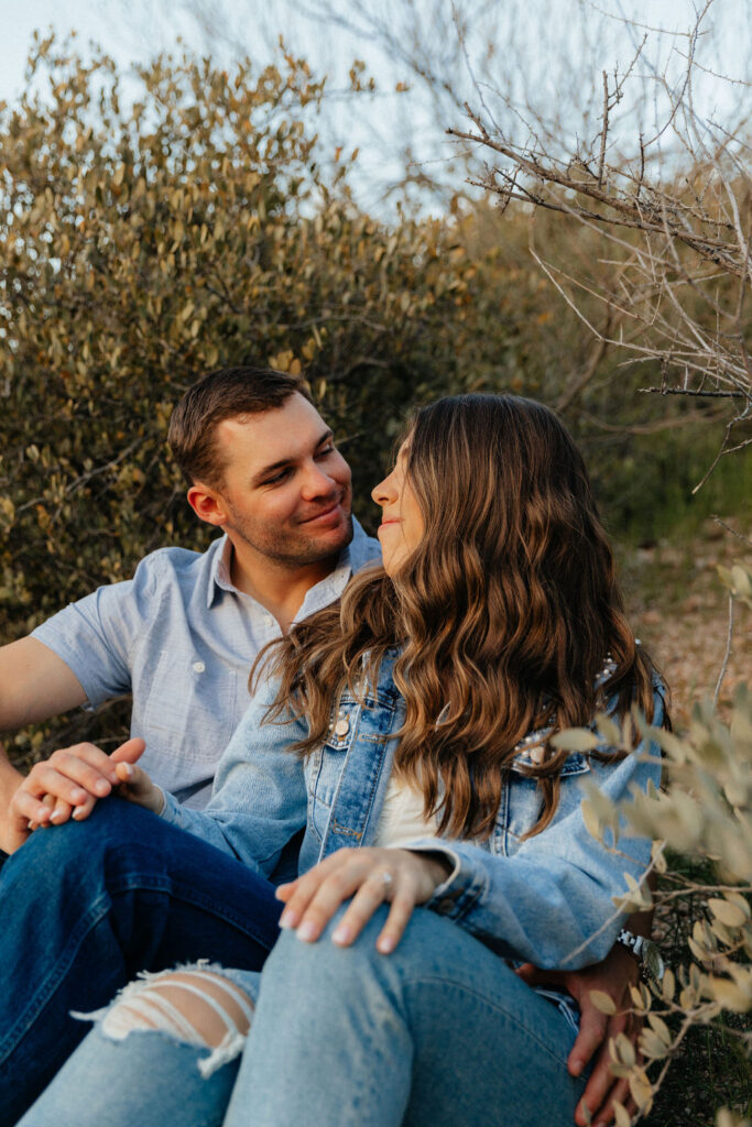 Saguaro Lake Engagement Photos