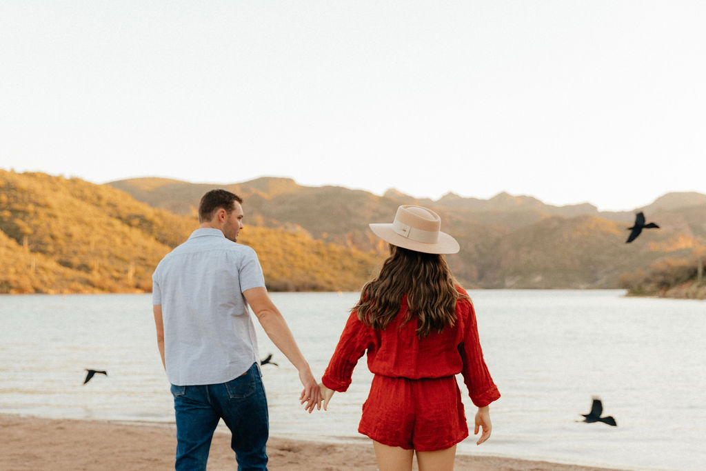 Saguaro Lake Engagement Photos