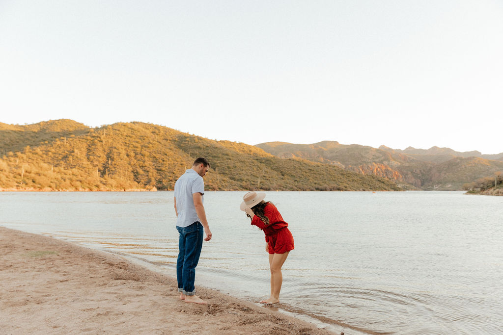 Best engagement session locations in Phoenix Saguaro Lake