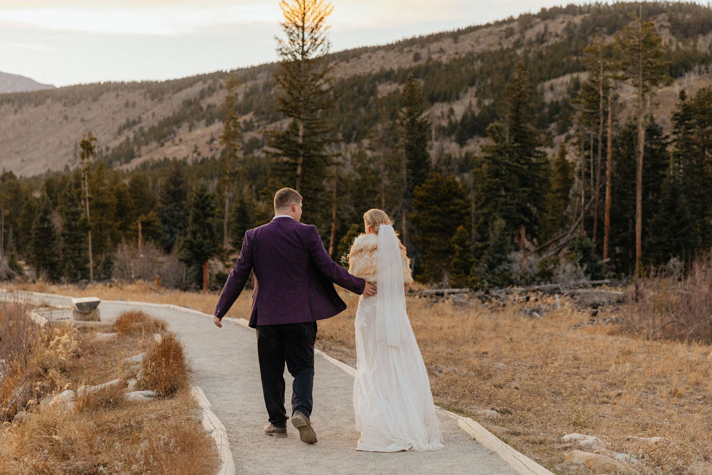 Stunning Adventure Filled Couples Photos in Rocky Mountain National Park