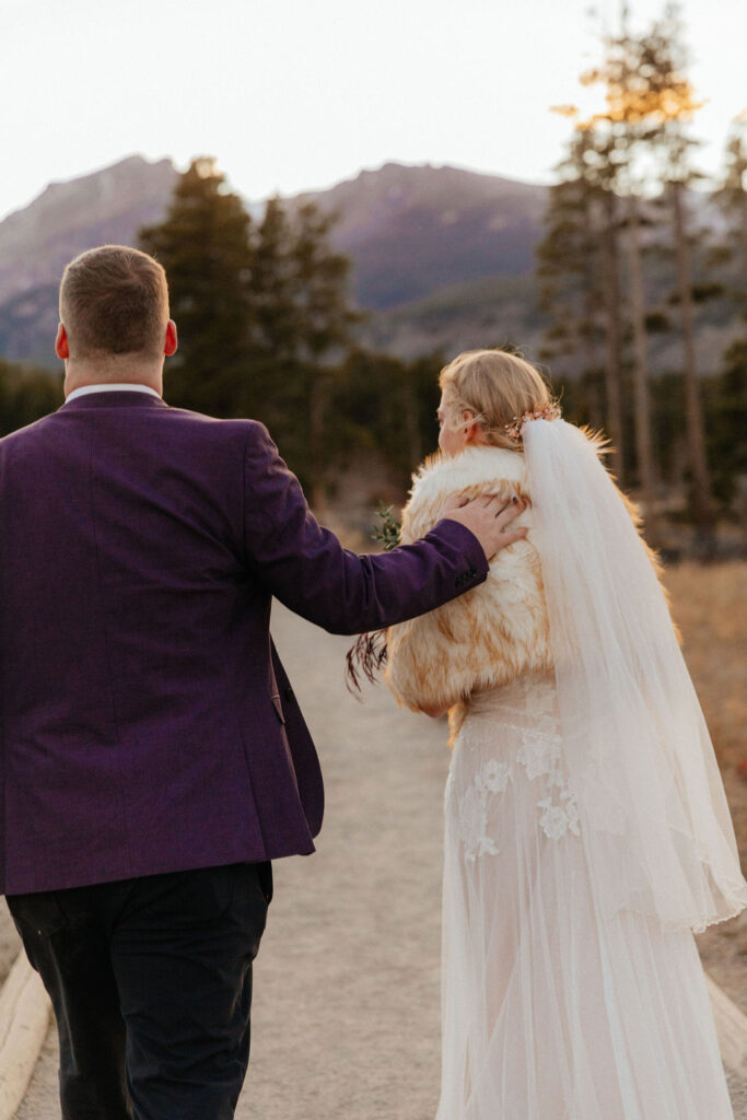 Emotional wedding photos at sprague lake