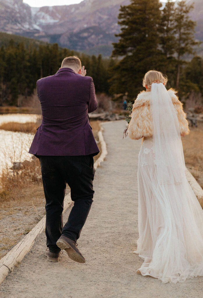 Emotional wedding photos at sprague lake