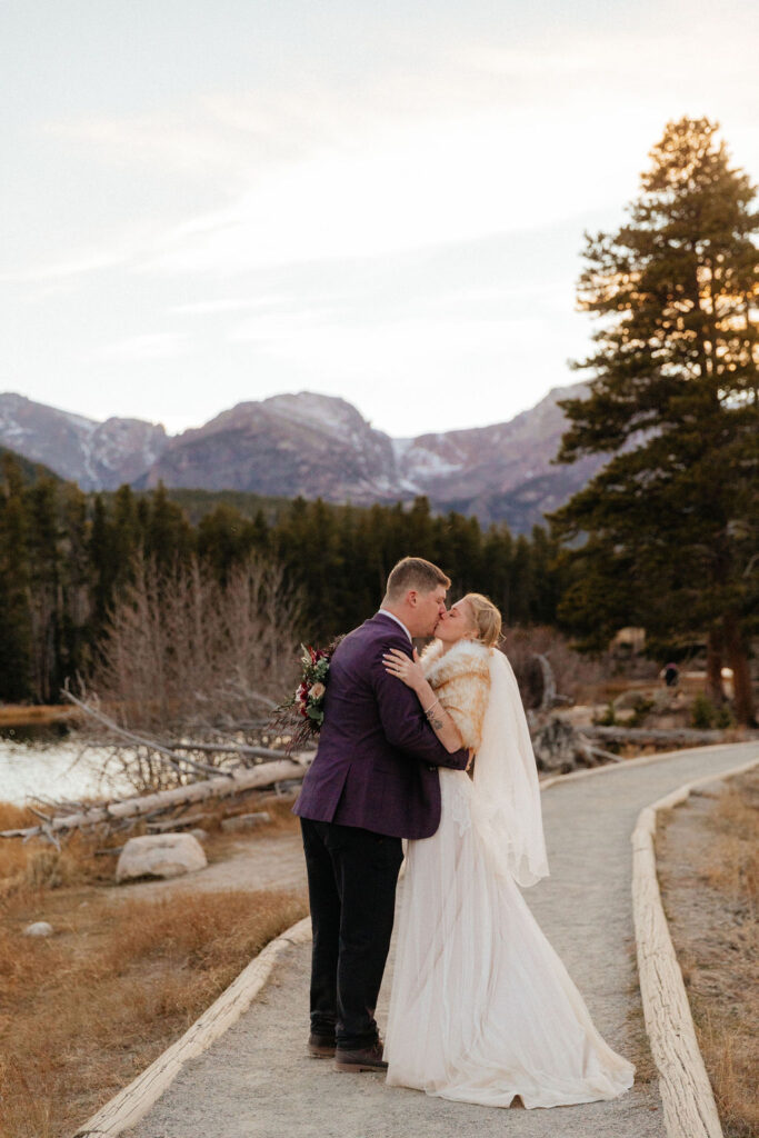 Stunning Adventure Filled Couples Photos in Rocky Mountain National Park