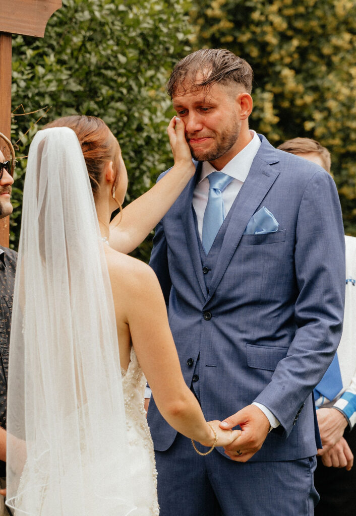 wedding ceremony at stone mountain lodge