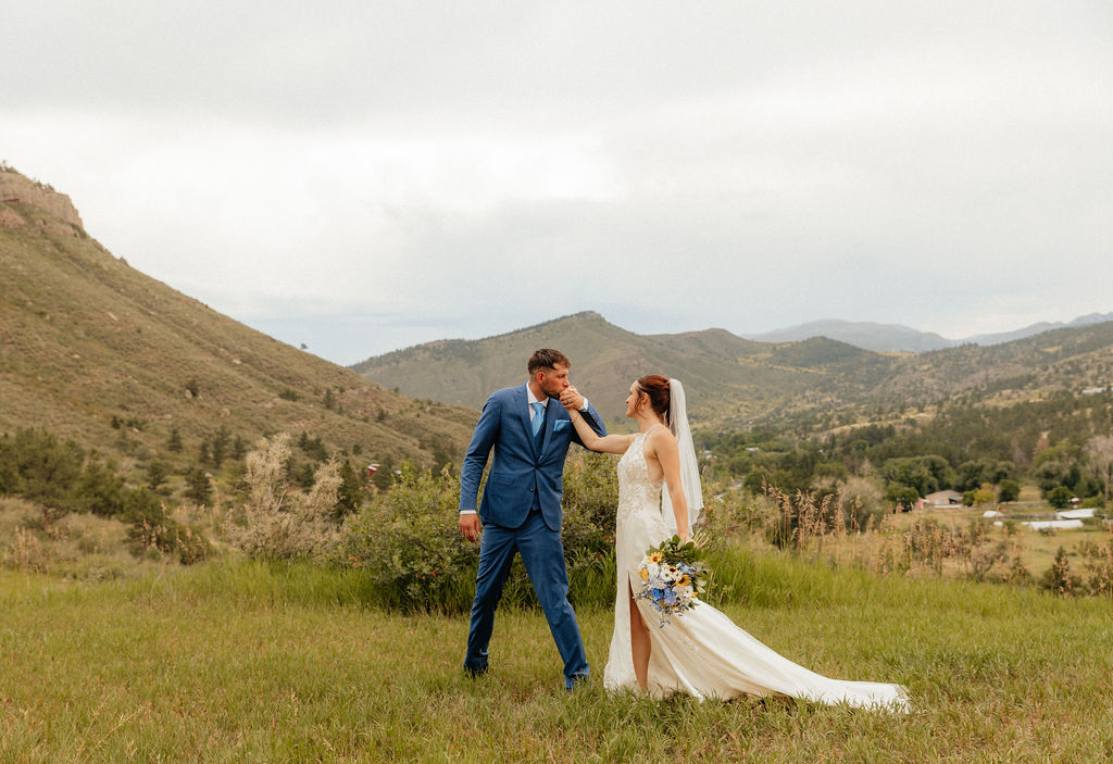 Stone Mountain Lodge Wedding Venue Lyons, Colorado Mrs. Ferree Photography