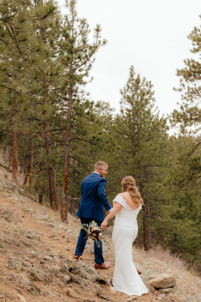 colorado wedding portraits of bride and groom 