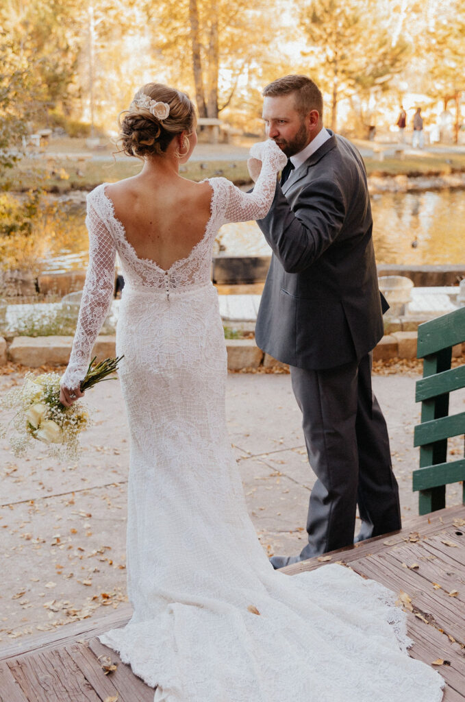 gorgeous fall wedding photos in estes park, colorado 