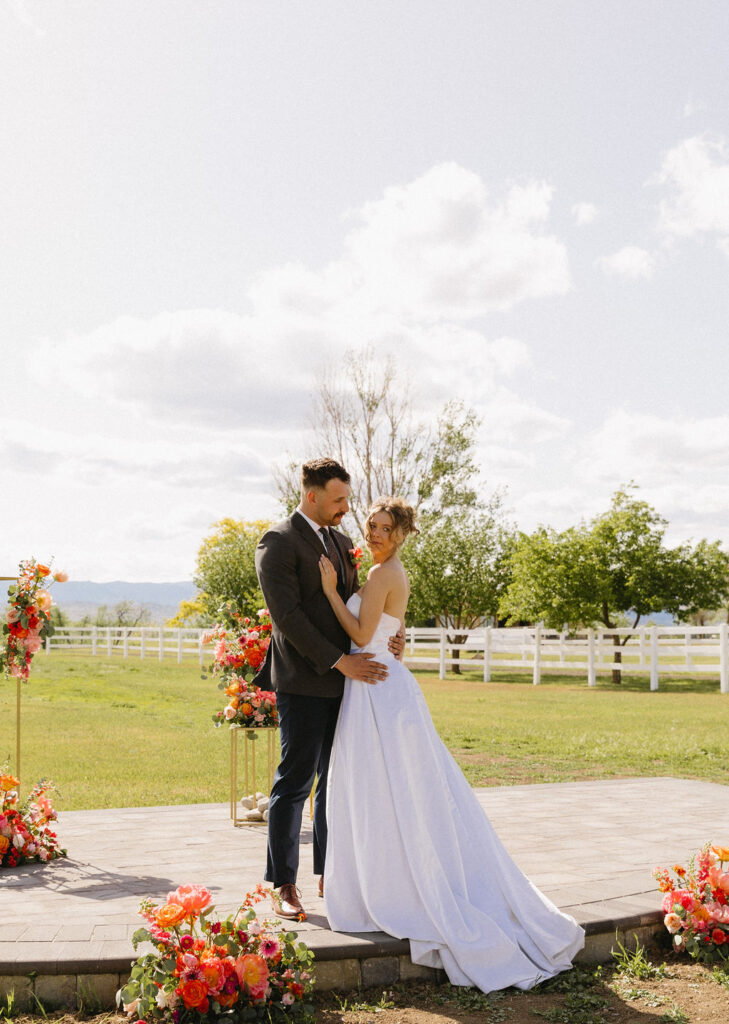 beautiful outdoor mountain wedding ceremony in Longmont, Colorado