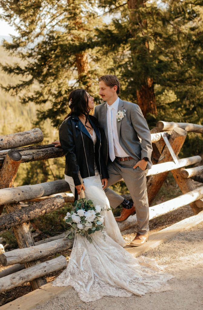 golden hour bride and groom portraits at sapphire point overlook