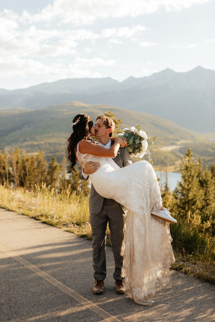 bride and groom summer wedding portraits at sapphire point overlook, colorado