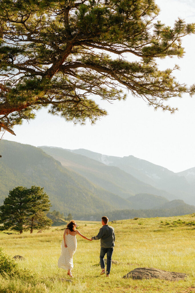 rocky mountain national park engagement photos during the summer