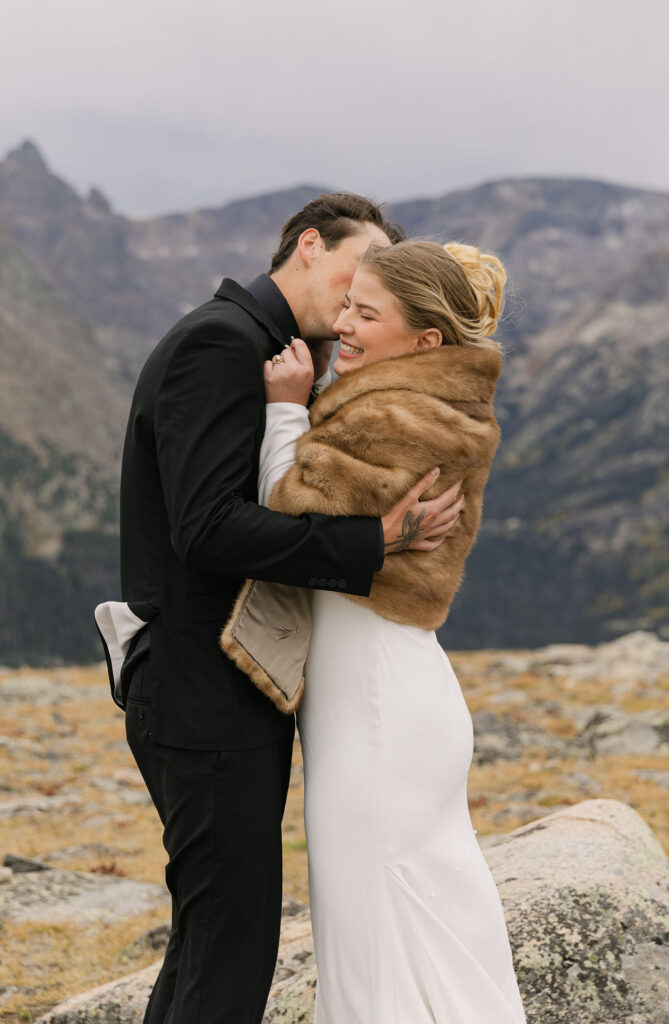 adventurous elopement couple at trail ridge road in rocky mountain national park