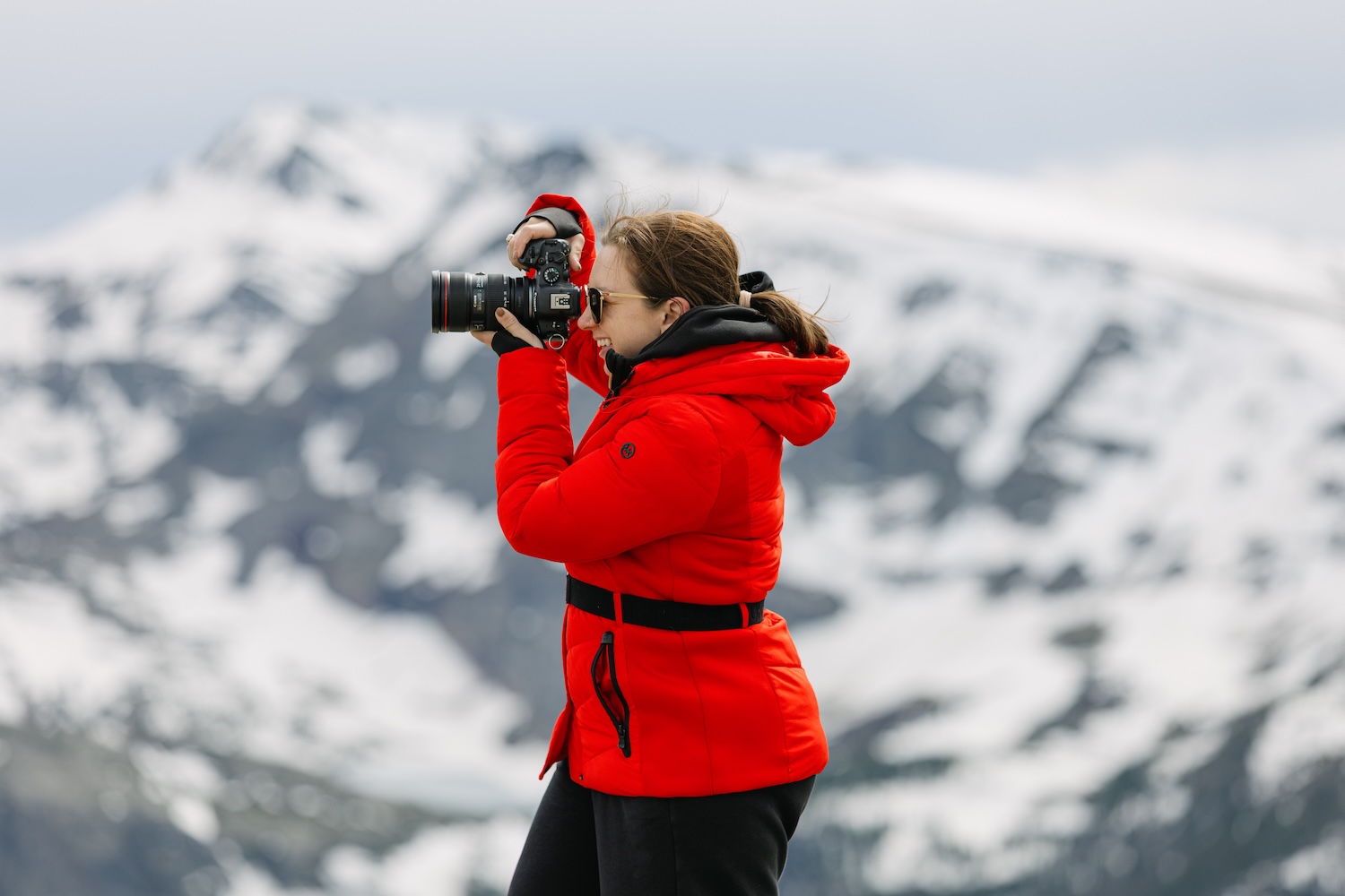 Portrait of Colorado Elopement Photography Mrs. Ferree Photography taking a photo in Rocky Mountain National Park