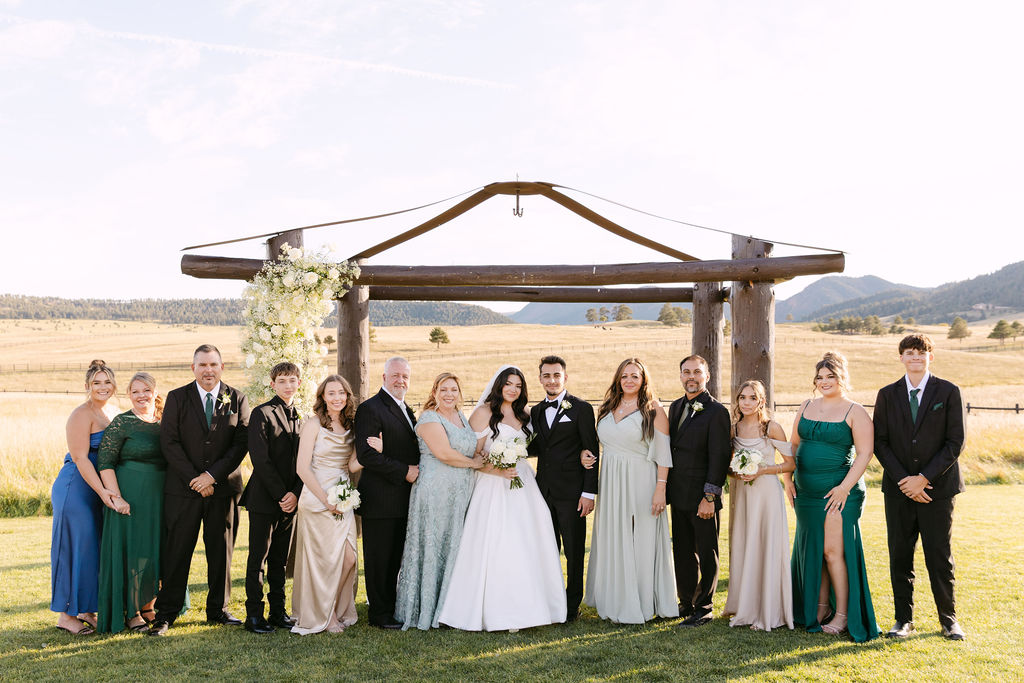 Extended family photo on the lawn at Spruce Mountain Ranch.